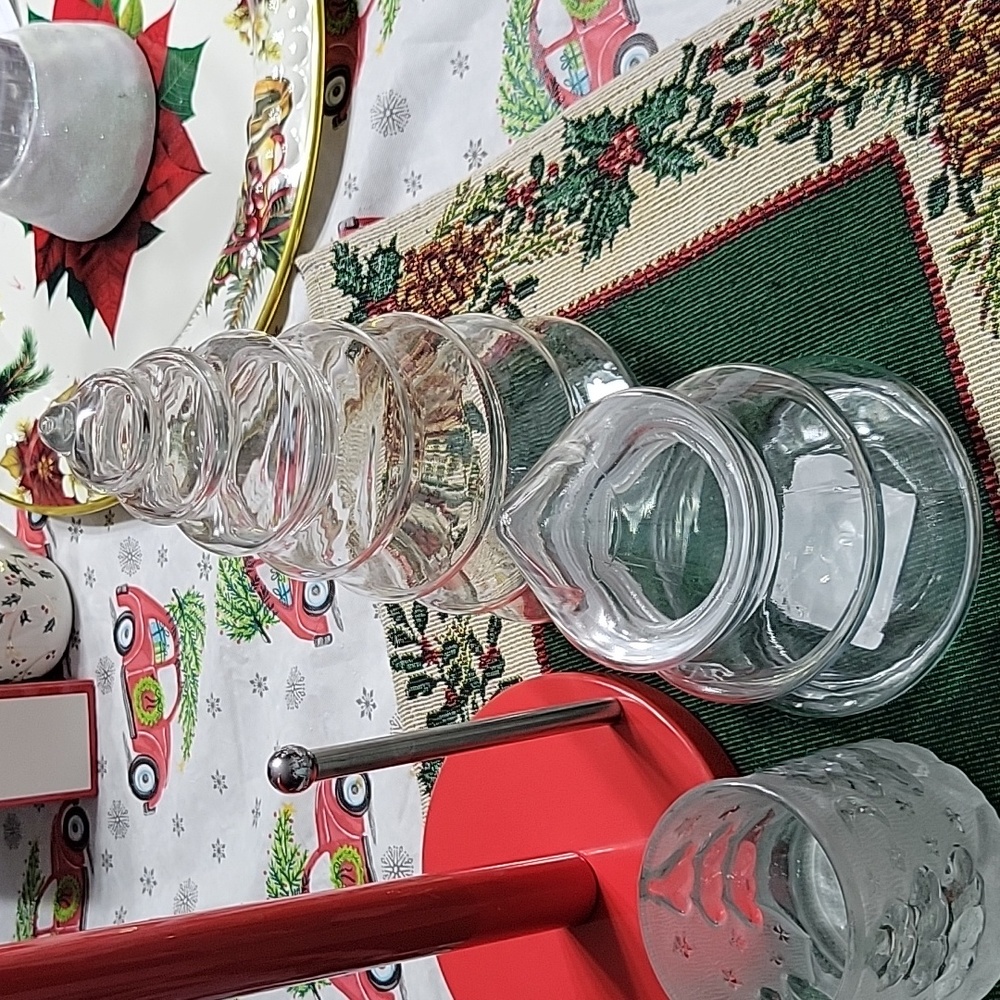 CHRISTMAS DECOR
